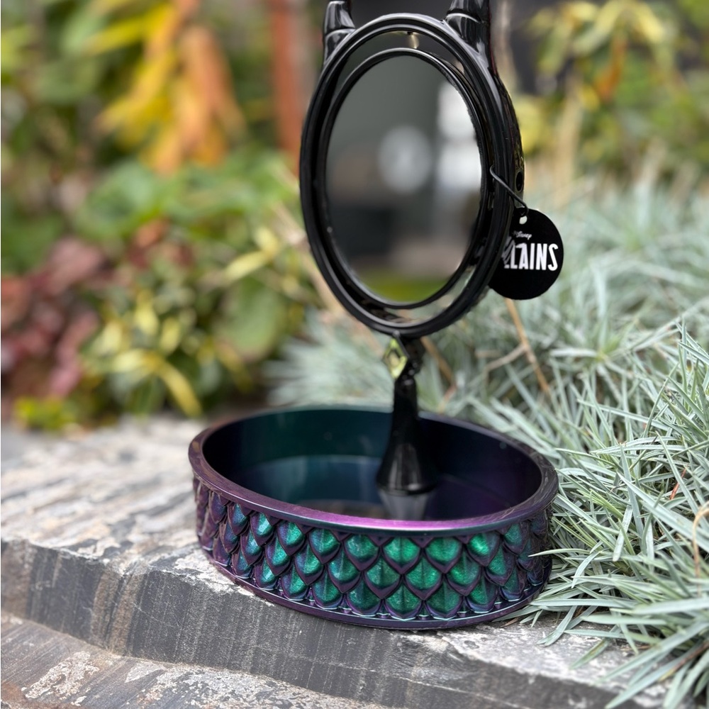 Disney Villains Black Mirror with Purple and Green Tray
